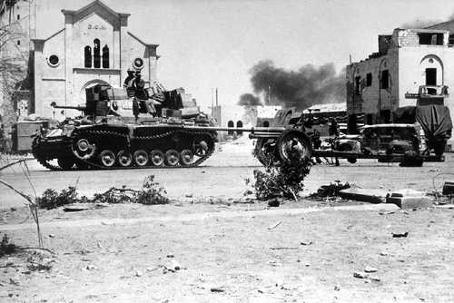 Panzer III in Tobruk
