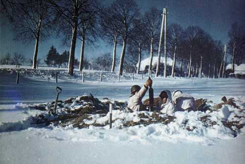 US mortar team in the Ardennes