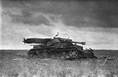 Knocked out Panzer IV