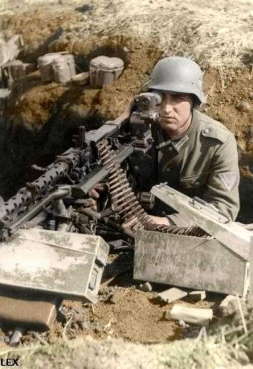 Heavy MG-34 with optical scope