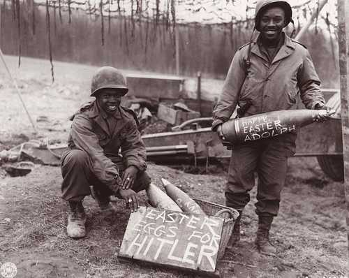 two artillerymen with presents for adolph