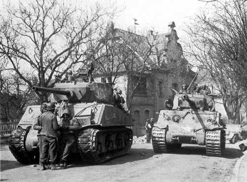 Sherman tanks came to town