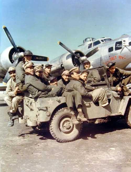  B-17 crew