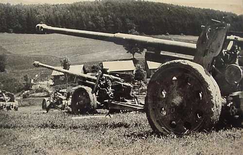 captured german anti-tank guns
