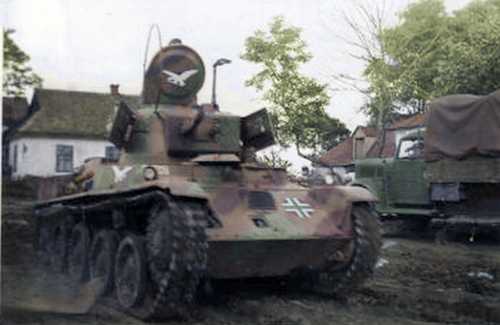 Hungarian Light Tank Toldi.