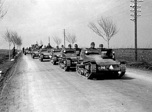 Hungarian Mini Tanks