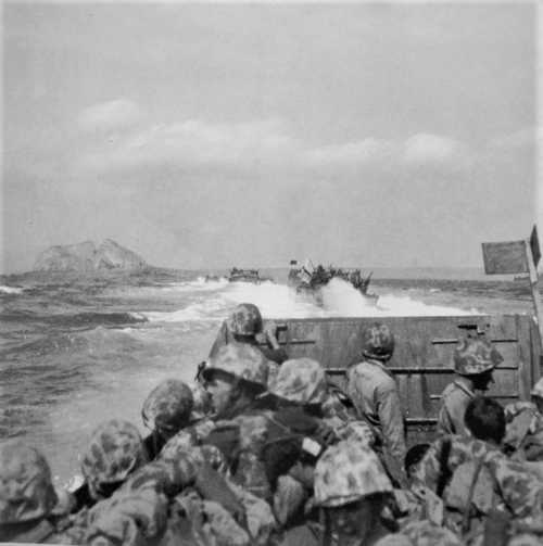 Iwo Jima under seaborne assault
