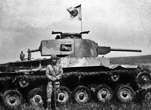 Shinhoto Chi-Ha Tank in Iwo Jima, 1944.