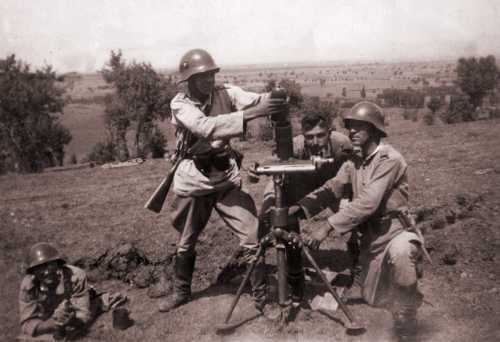 Bulgarian Army    1943