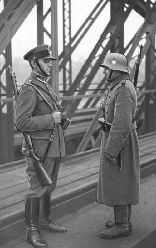the Polish guard and the German soldier 1938.