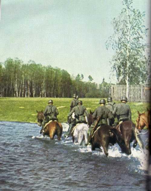 German cavalry advancing