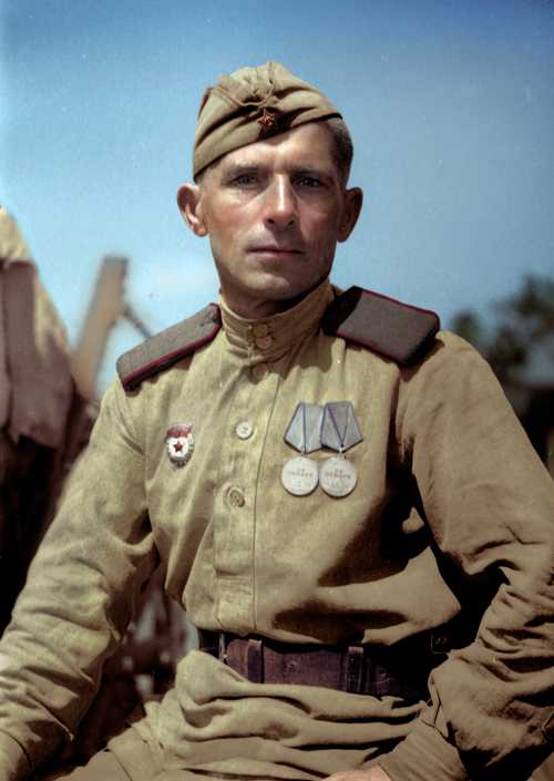 1945, Soviet Soldier