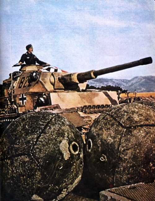 PzKpfw. IV on Guard at Toulon