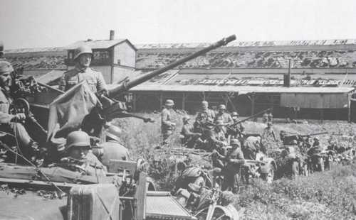 german convoy, France 1940.