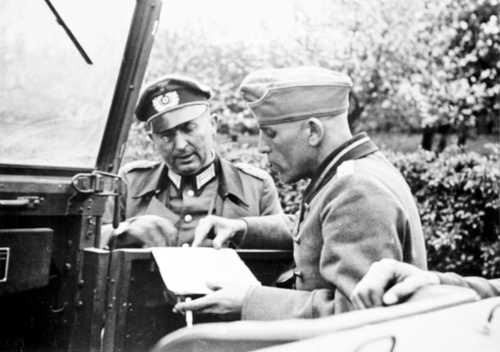 German Officers Planning
