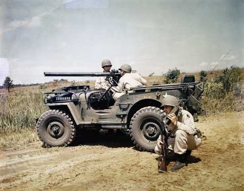 Jeep with recoilless gun