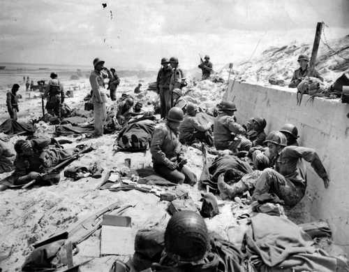 Wounded soldiers on the beach