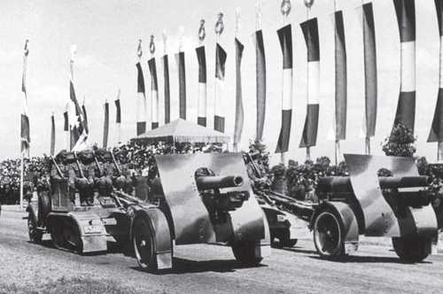 Parade in Warsaw in 1939