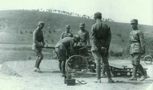 National Revolutionary Army Artillery