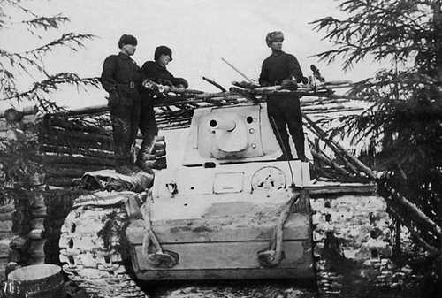 KV-1 in position