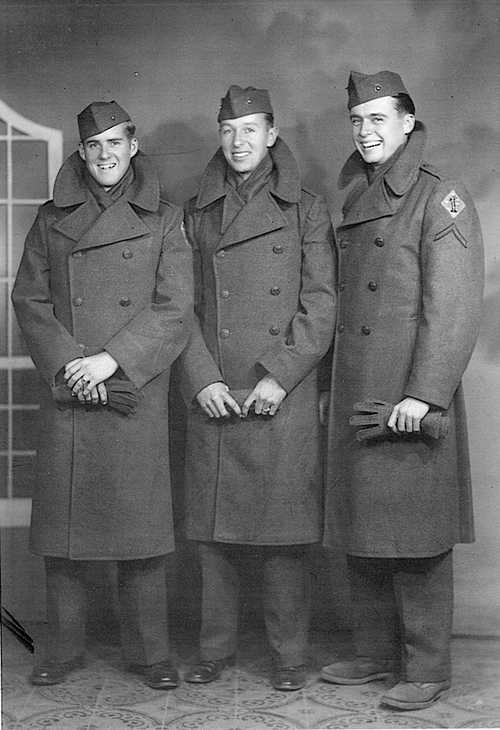 Eugene Sledge and fellow Marines