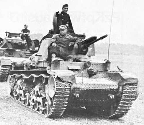 German PzKpfw 35(t) and PzKpfw IV Ausf D tanks