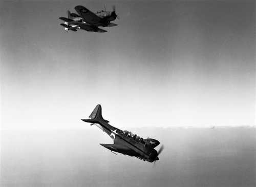 Dauntless Dive Bomber