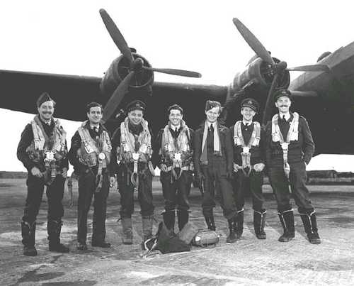 CBC's Relic with his WW2 aircrew