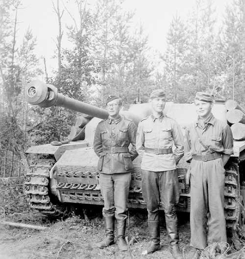 Finnish 'Strumi' assault-gun with 'Saukopf'