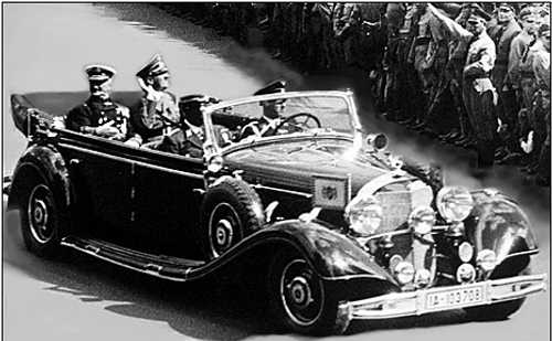 A MISLEADING PHOTO of Hitler and Horthy, 1938