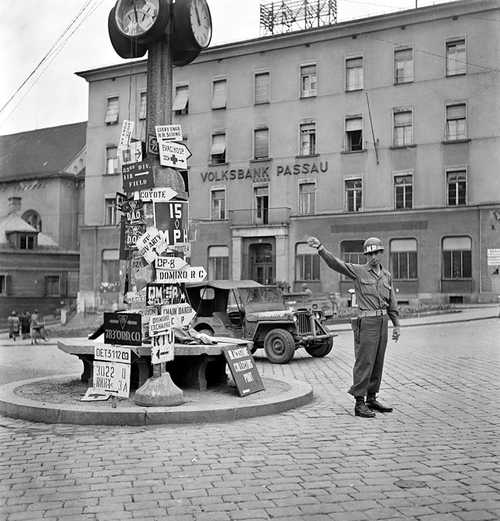 MP with traffic signs