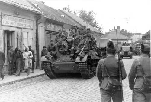 Hungarian convoy