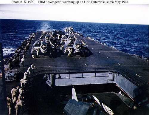 TBM &quot;Averngers&quot; warming up on USS Enterprise