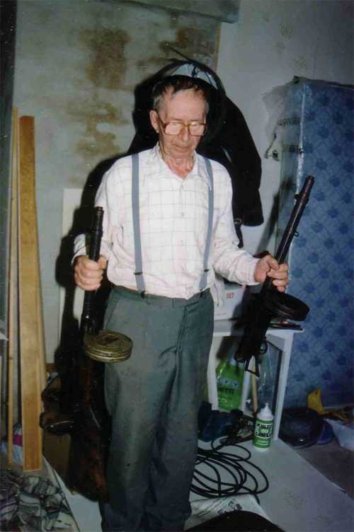 Weapon stash