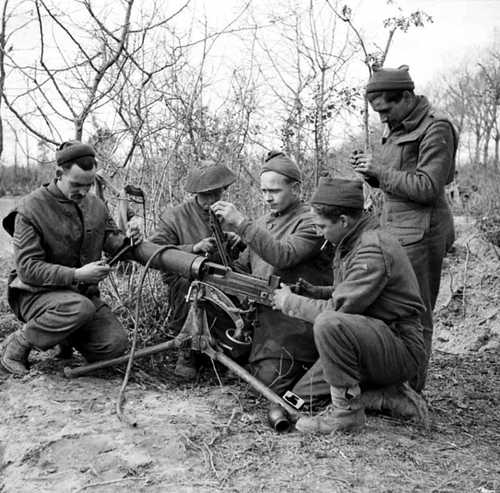 Vickers machine gun