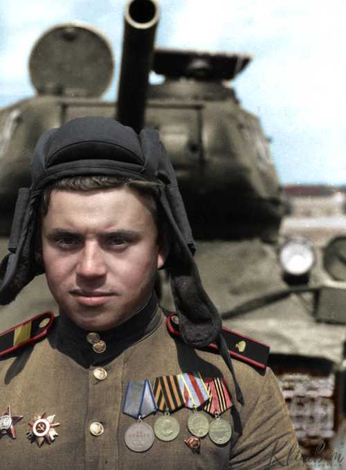 19 years old SU-76 driver Victor Sovetov