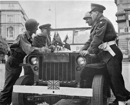 Four on a Jeep