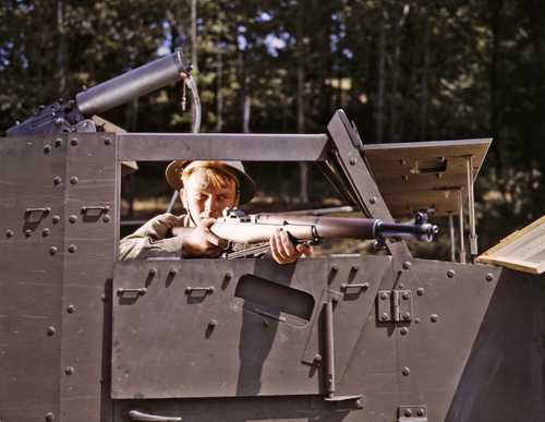 Halftrack Infantryman with Garand