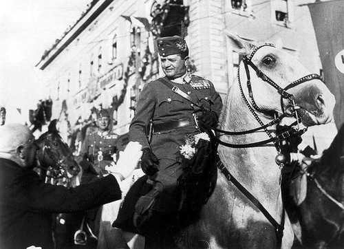 Triumphant parade