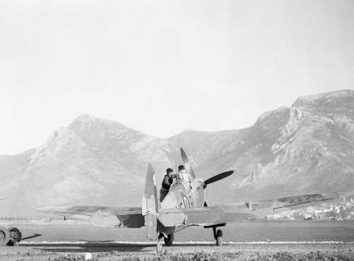 In front of Apennines
