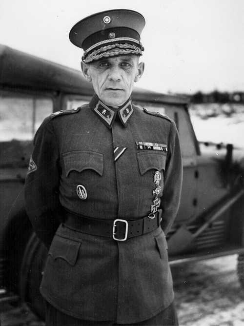 Commander of the Finnish Armoured Division