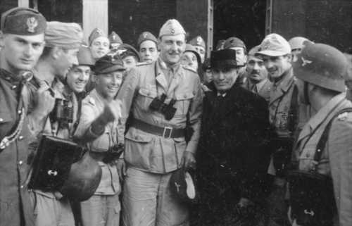 Skorzeny and Mussolini