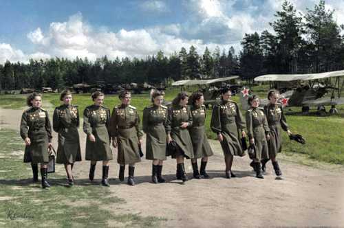 "Night witches", 1945