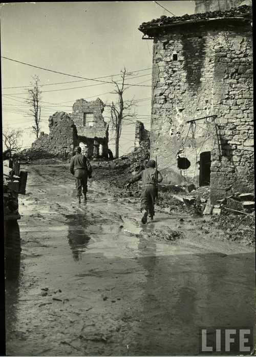 Mud and ruins