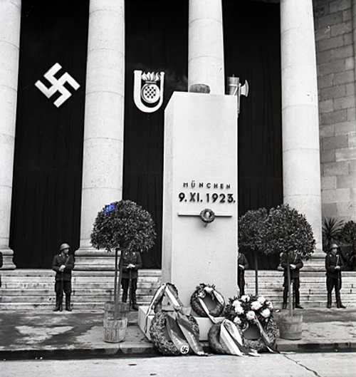 Monument for the fallen in the Beer Hall putsch