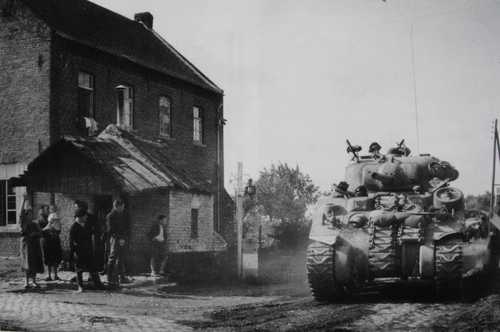 Polish 1st Armoured Division in Belgium
