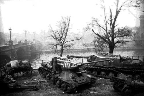 27 April 1945
