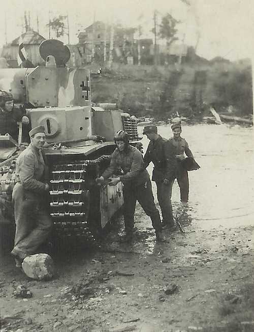 Finns T-28