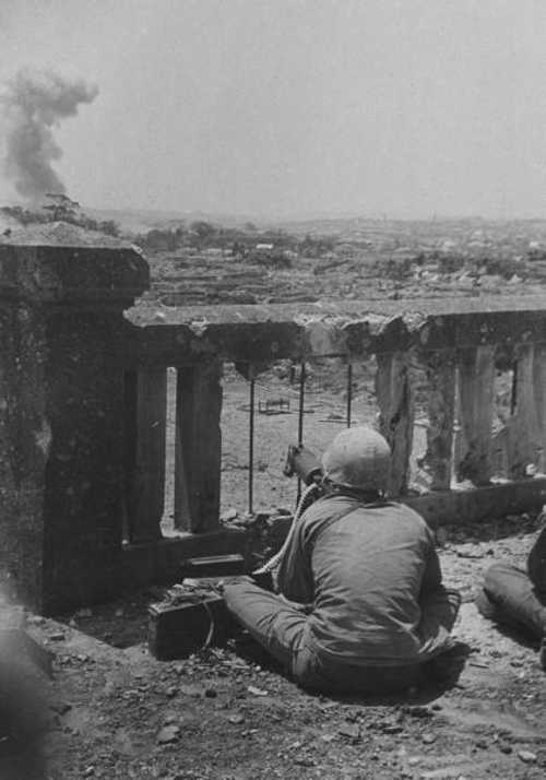 Machine gun position