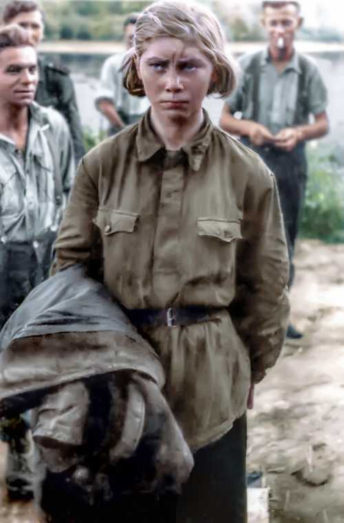 A female Soviet soldier captured by the Wehrmacht. 1941